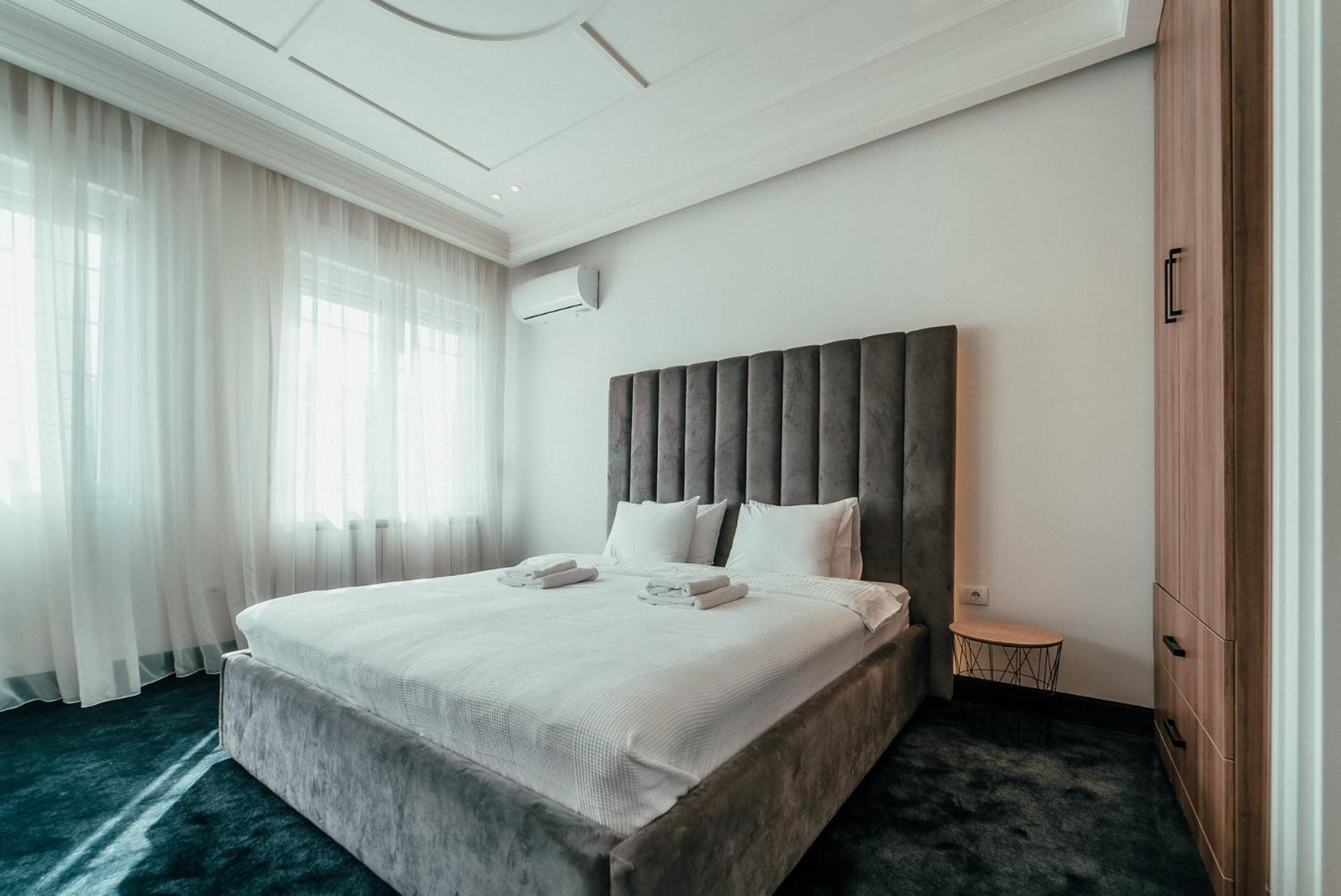 Biarritz Luxury Apartments Belgrad Exteriör bild
