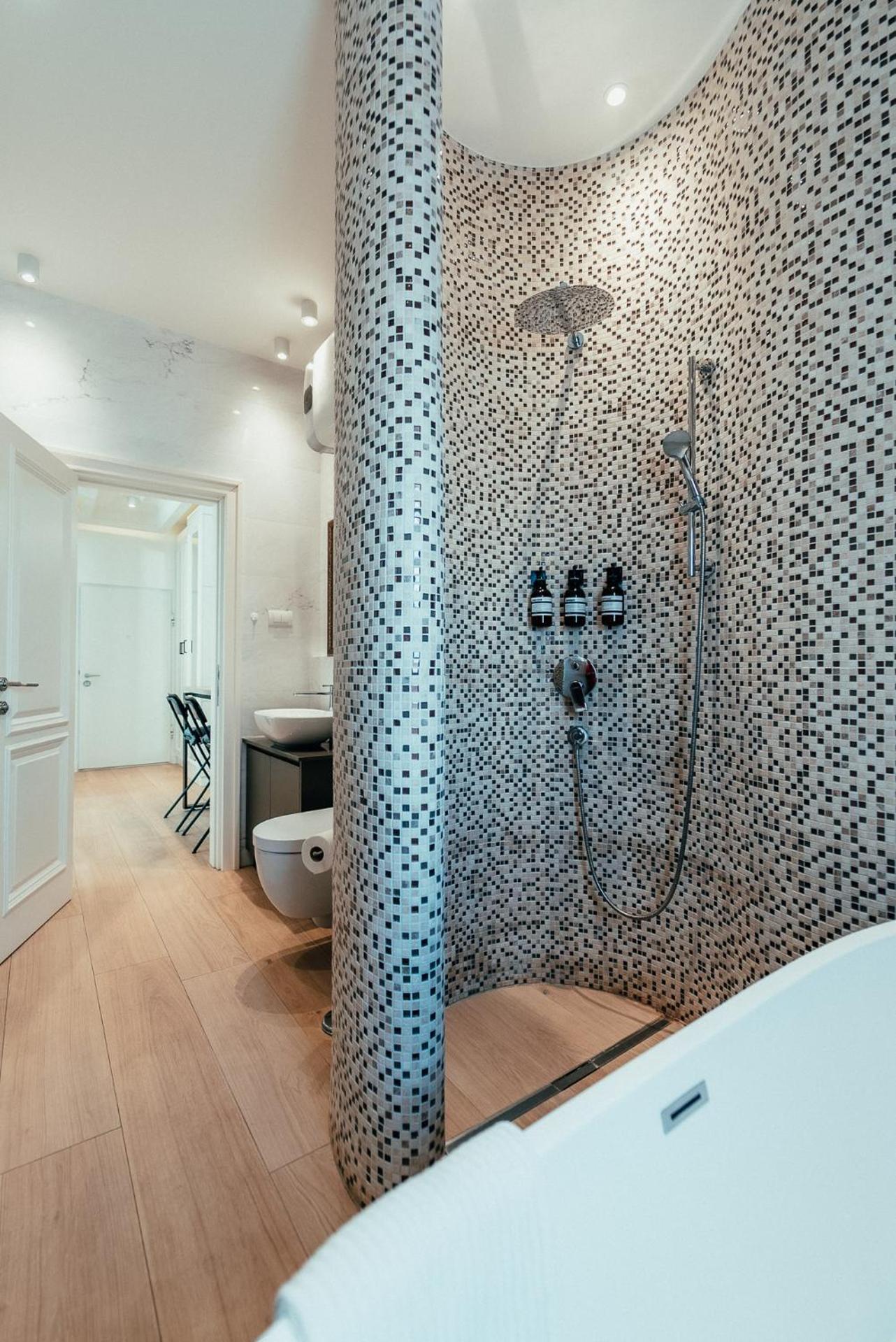 Biarritz Luxury Apartments Belgrad Exteriör bild